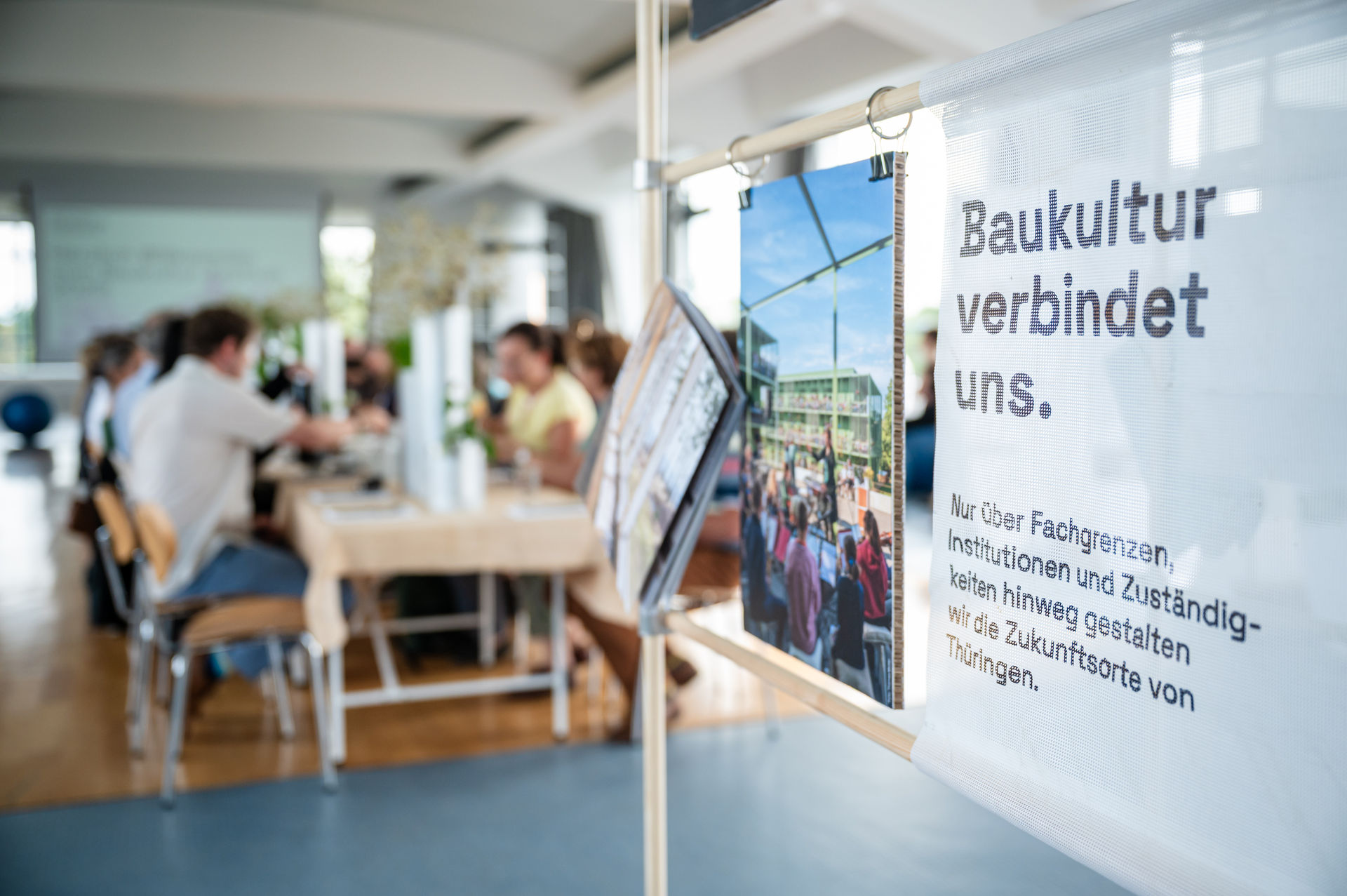 Bildbeschreibungstext